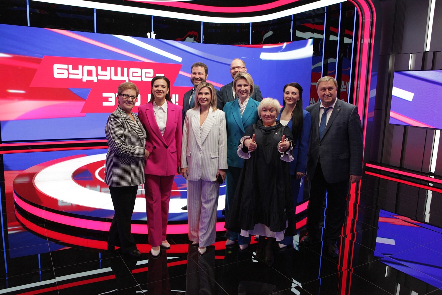 Первые в новой студии